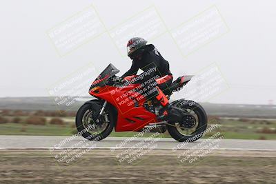 media/Nov-30-2025-TrackDaz (Sun) [[d8b22663df]]/B Group/Session 5 (Wheelie Bump)/